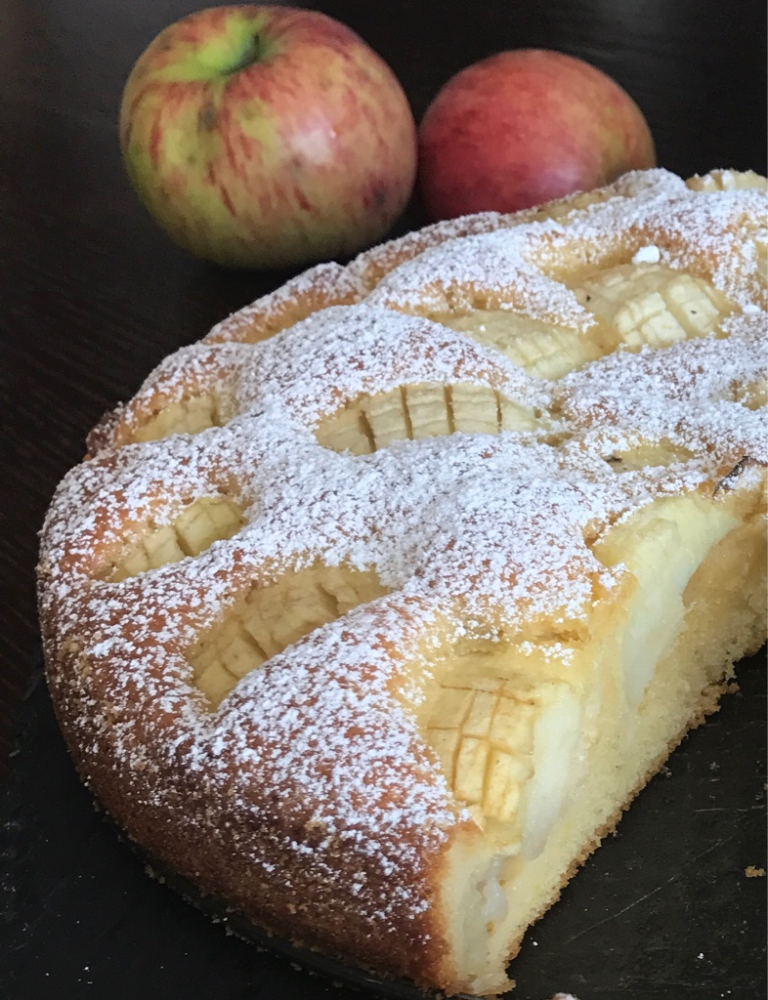 Apfelkuchen „sehr fein“ – Das große Carolinarikum
